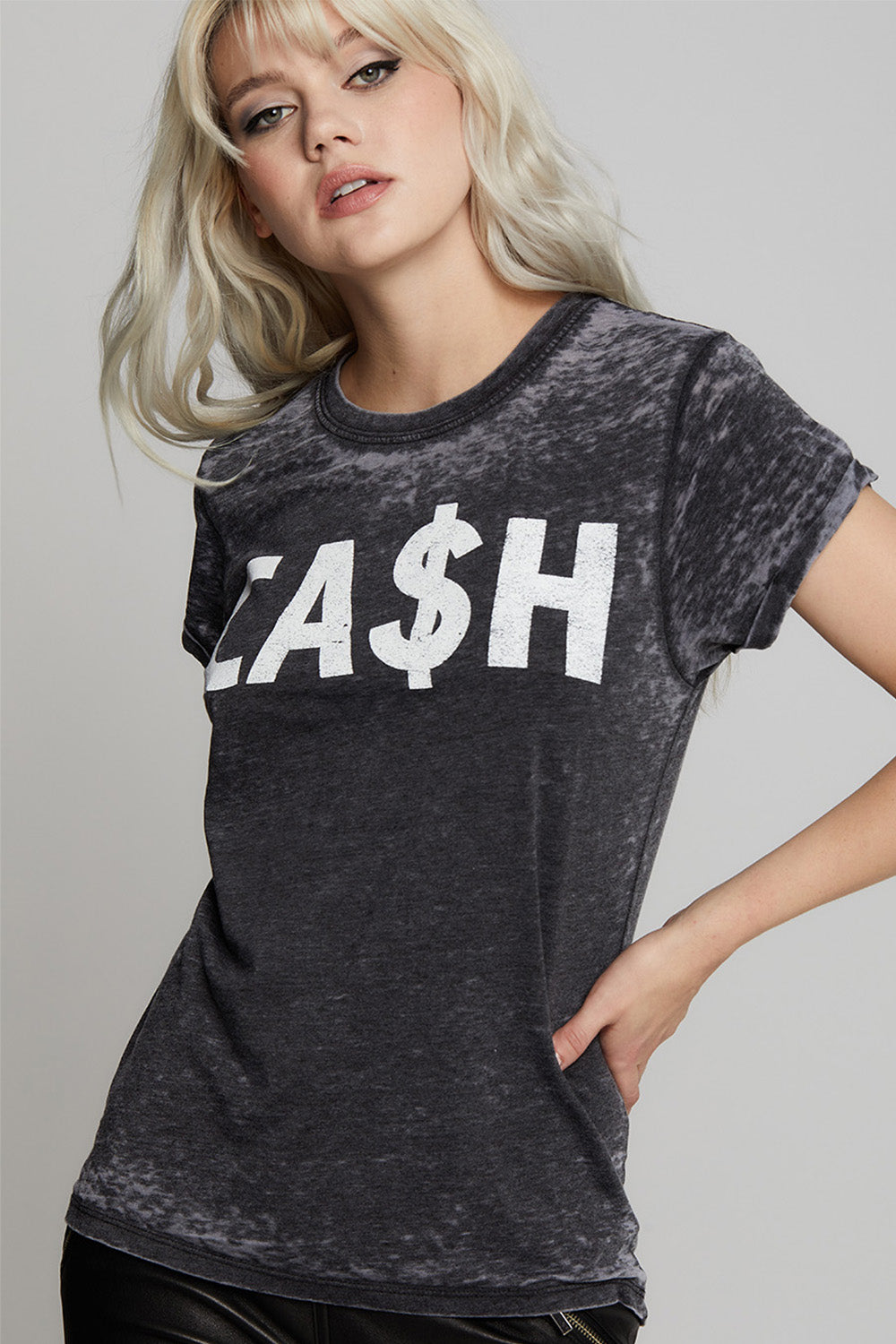 Cash Fitted Tee