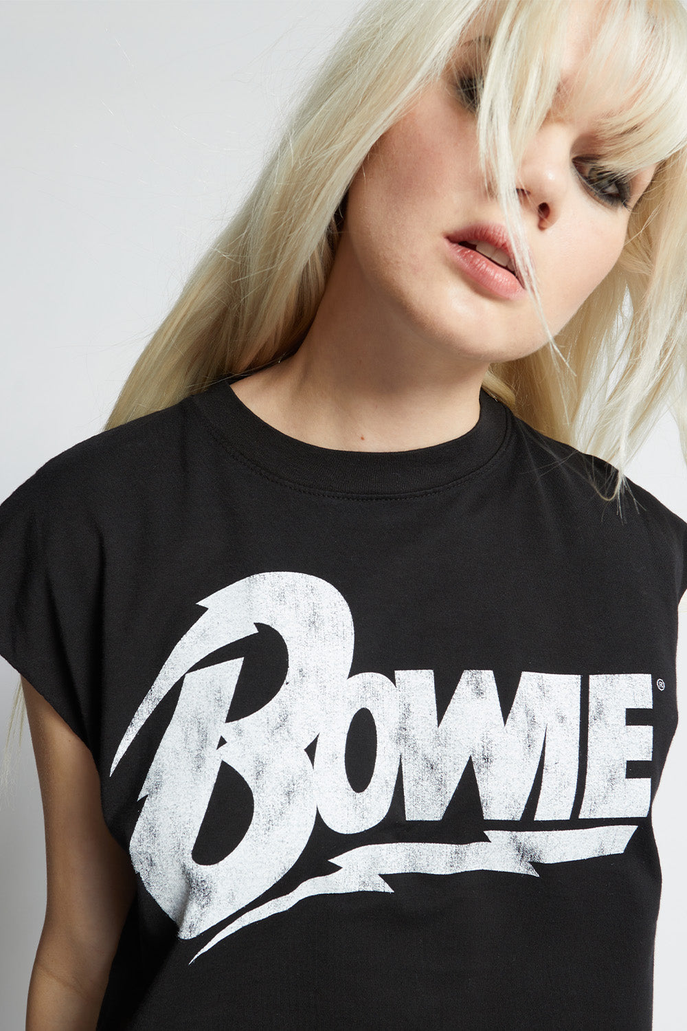 Bowie Cut Off Sleeve T-Shirt – Iconic Rock Logo Tee in Black